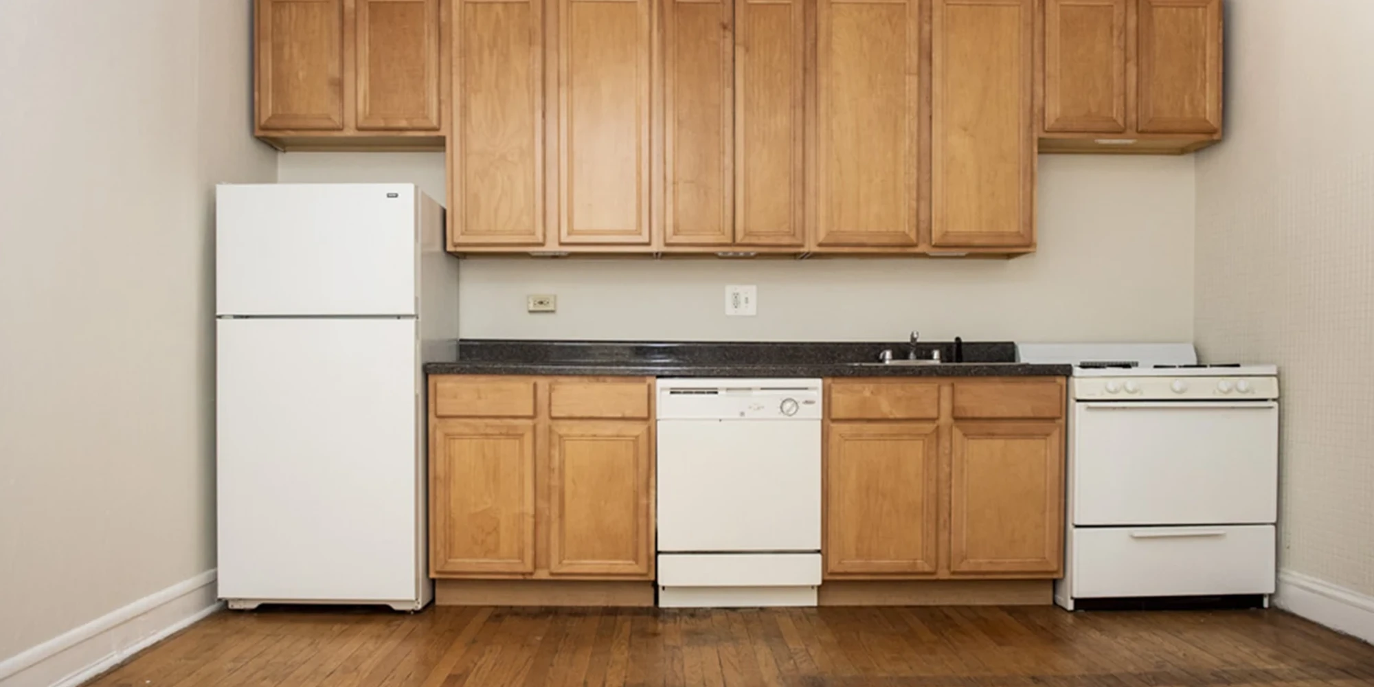 2129 N Dayton St Apt 205, Chicago IL properties 2129-n-dayton-chicago-il-60614-lincoln-park 2129-205   